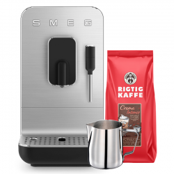 Smeg BCC12BLMEU Espressomaskine Sort Inkl. Mælkekande 0,35L & Rigtig Kaffe Crema Intenso 1kg Hele kaffebønner